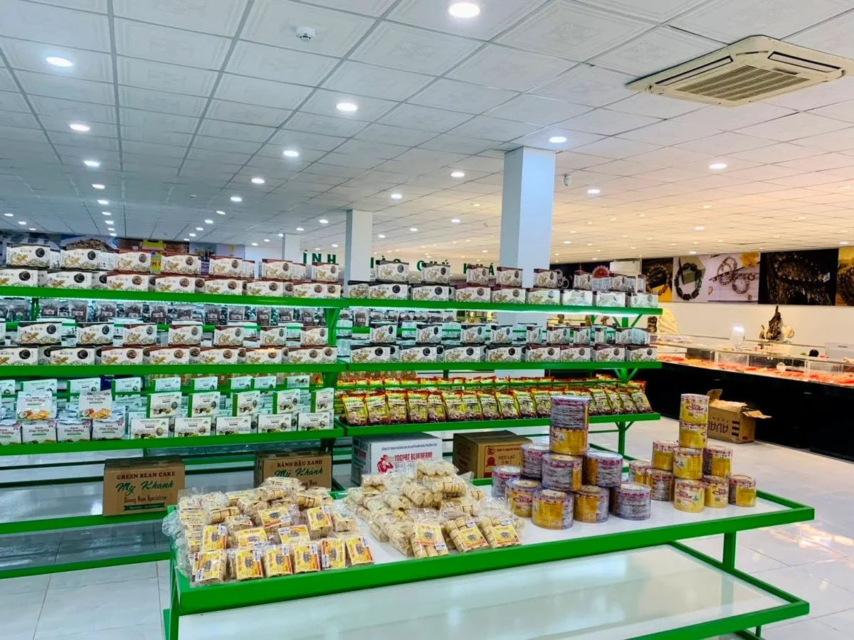 Không gian cửa hàng Quốc Bảo